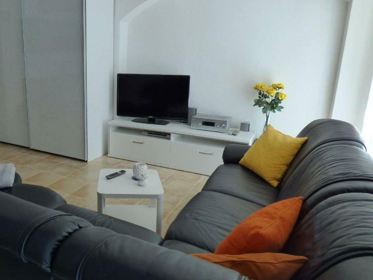 Pirna-Apartment ภายนอก รูปภาพ